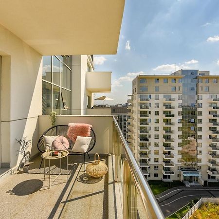 Eye Candy Romexpo 2-Bedroom With Free Parking Bucharest Luaran gambar