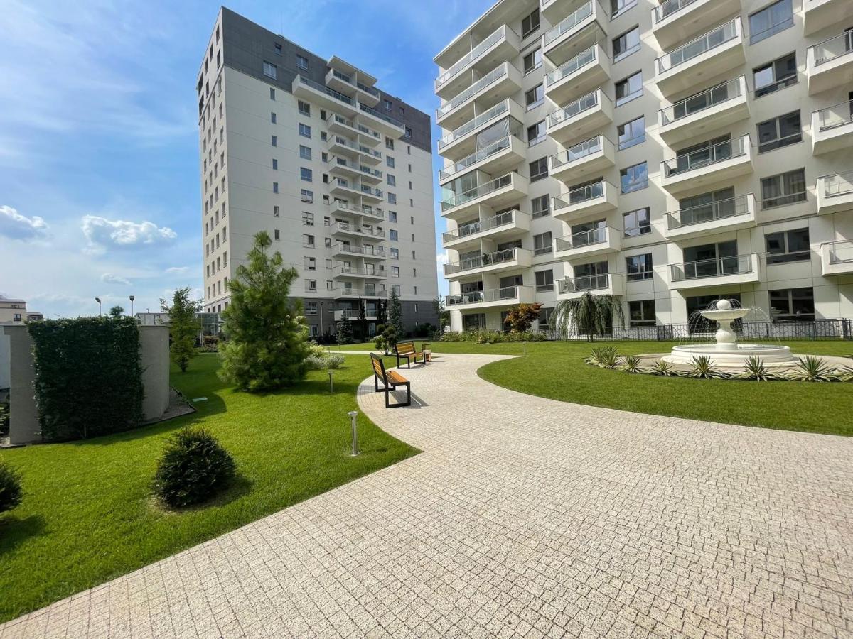 Eye Candy Romexpo 2-Bedroom With Free Parking Bucharest Luaran gambar